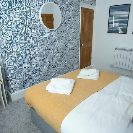 בית נופש Ocean Queen *